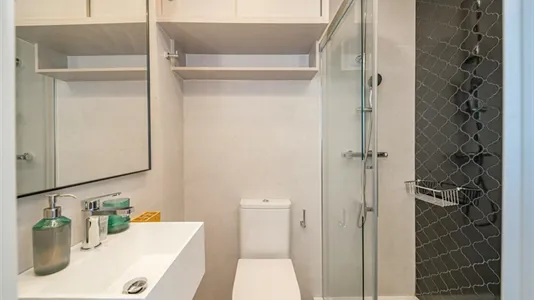 Rooms in Málaga - photo 6