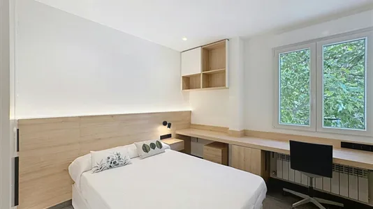 Rooms in Madrid Chamartín - photo 1
