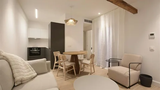 Apartments in Madrid Centro - photo 2