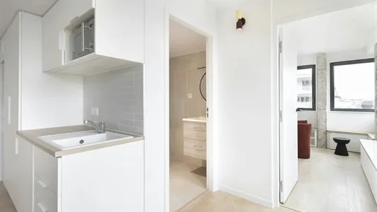 Rooms in Paris 15ème arrondissement - photo 8