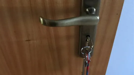 Rooms in Almada - photo 8