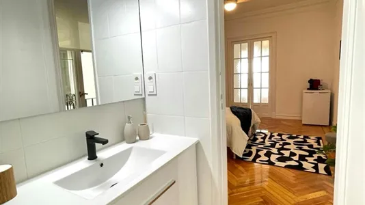 Rooms in Madrid Moncloa-Aravaca - photo 6