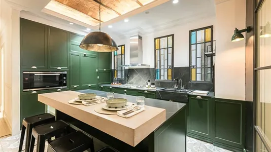 Apartments in Barcelona Eixample - photo 8