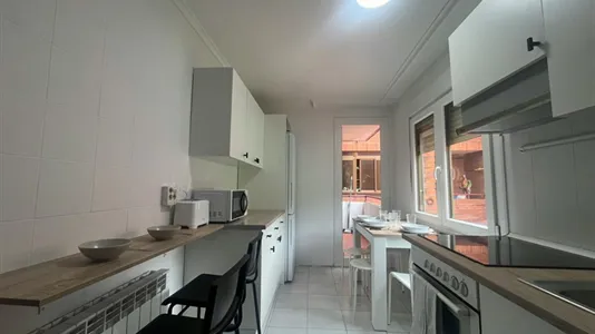 Rooms in Bilbao - photo 7