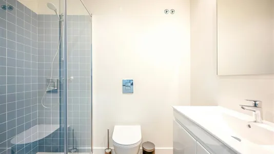 Apartments in Location is not specified - photo 9