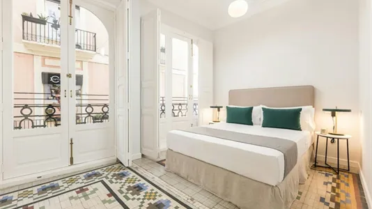 Apartments in Valencia Ciutat Vella - photo 9