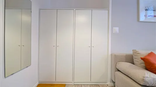 Apartments in Łódź - photo 10