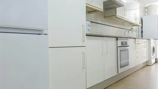 Rooms in el Camí de Vera - photo 9