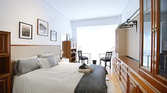 Rooms in Bilbao - photo 6