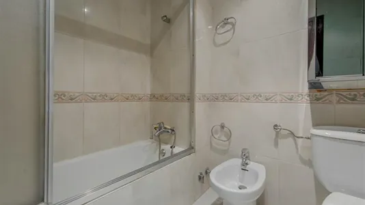 Rooms in Madrid Tetuán - photo 10