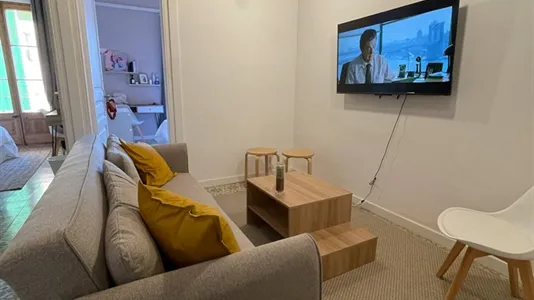 Rooms in Barcelona Eixample - photo 8