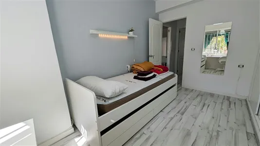 Rooms in Córdoba - photo 4