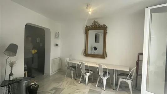 Rooms in Madrid Centro - photo 10