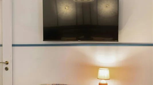 Apartments in Location is not specified - photo 5