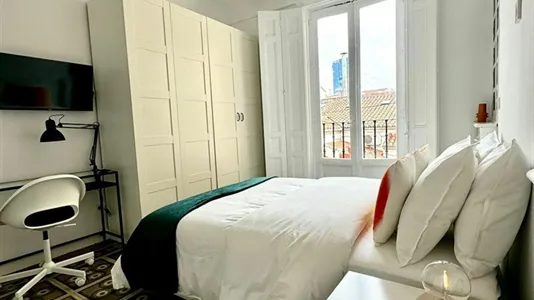 Rooms in Madrid Centro - photo 7