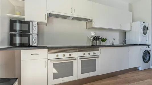 Rooms in Madrid Centro - photo 6