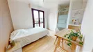 Room for rent, Toulouse, Occitanie, &lt;span class=&quot;blurred street&quot; onclick=&quot;ProcessAdRequest(9902964)&quot;&gt;&lt;span class=&quot;hint&quot;&gt;See streetname&lt;/span&gt;[xxxxxxxxxxxxx]&lt;/span&gt;