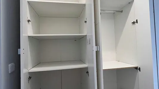 Rooms in Madrid Centro - photo 8