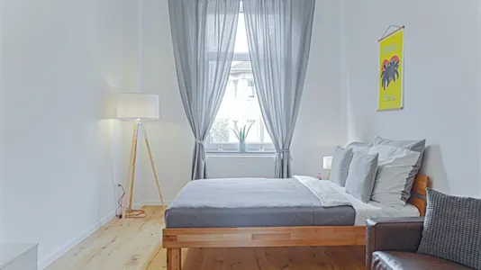 Apartments in Dusseldorf - photo 6