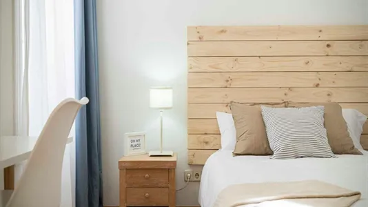 Rooms in Madrid Centro - photo 8