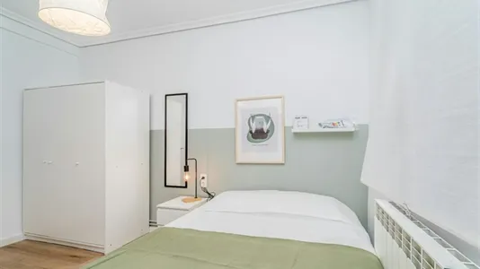 Rooms in Valladolid - photo 4