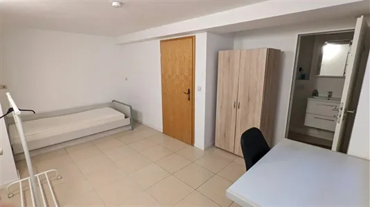 Rooms in Location is not specified - photo 1