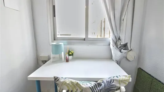 Rooms in Valencia L'Eixample - photo 5