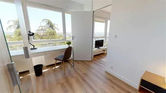 Rooms in Lyon - photo 2