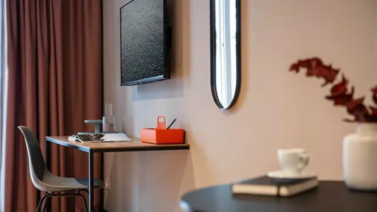 Apartments in Berlin Mitte - photo 9