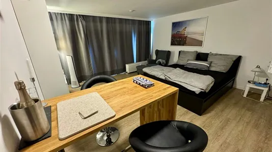 Apartments in Hamburg Altona - photo 1