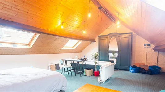 Rooms in Brussels Sint-Gillis - photo 3