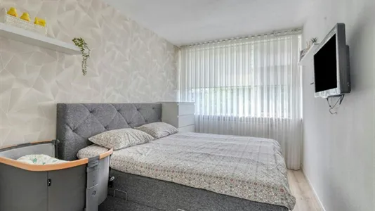 Rooms in Schiedam - photo 1