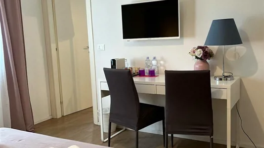 Rooms in Padua - photo 3