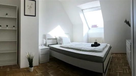 Rooms in Wien Mariahilf - photo 1