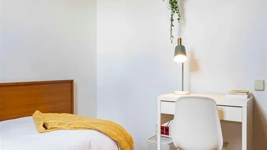 Rooms in Madrid Tetuán - photo 8