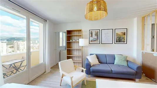 Rooms in Saint-Étienne - photo 10