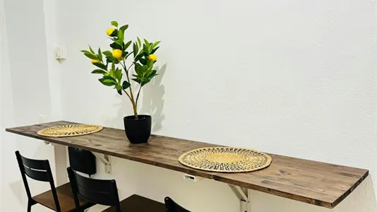 Rooms in Madrid Salamanca - photo 8