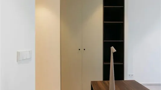 Rooms in Alfara del Patriarca - photo 9