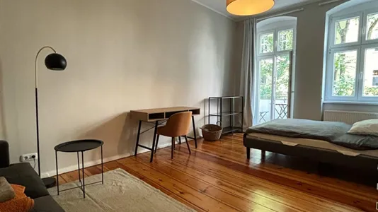 Rooms in Berlin Mitte - photo 4
