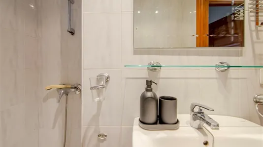 Rooms in Madrid Moncloa-Aravaca - photo 8