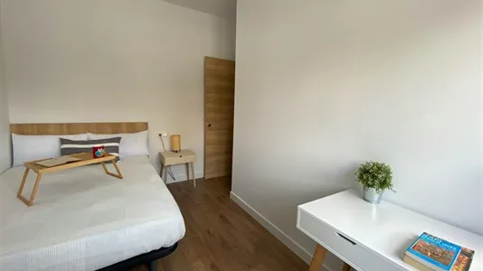 Rooms in Madrid Carabanchel - photo 2
