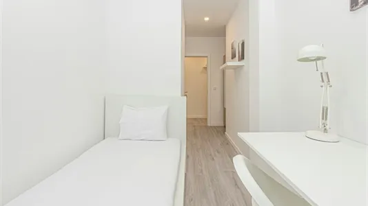 Rooms in Location is not specified - photo 1