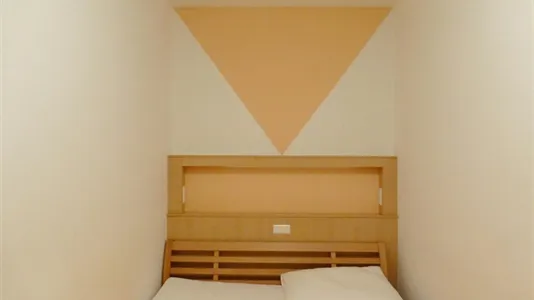 Apartments in Vienna Favoriten - photo 5