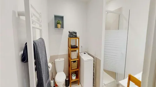 Rooms in Lyon - photo 5