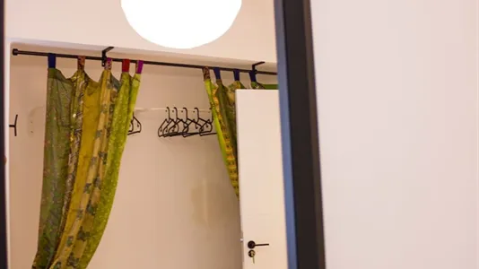 Rooms in Zaragoza - photo 9