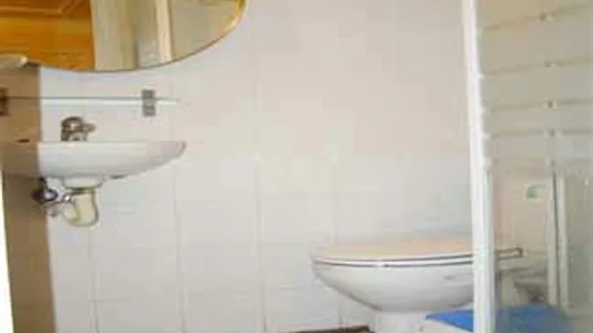 Rooms in Barcelona Eixample - photo 9