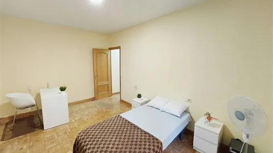 Rooms in Madrid Chamberí - photo 6