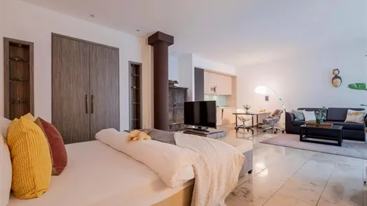 Apartments in Dusseldorf - photo 4