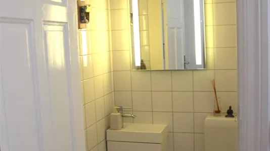 Apartments in Berlin Charlottenburg-Wilmersdorf - photo 4