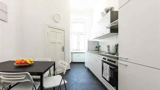 Rooms in Berlin Charlottenburg-Wilmersdorf - photo 7